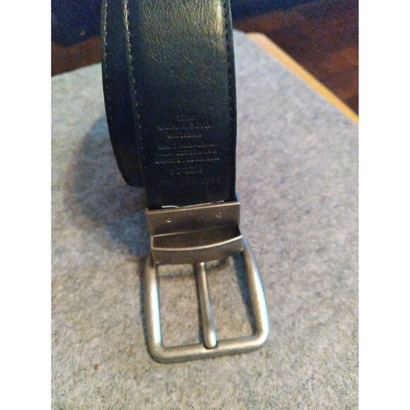 A505S Silver Men Classic Reversible Leather Belt Brushed Silver Buckle - Casual to Formal Wear‎